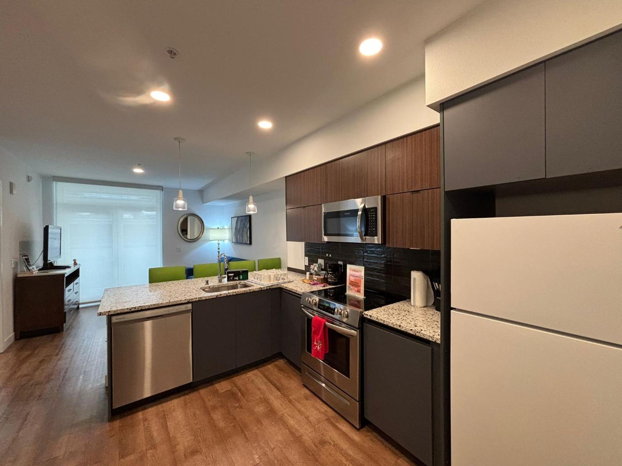 Stayspro - Gorgeous Hollywood Living Angeles Aparthotel