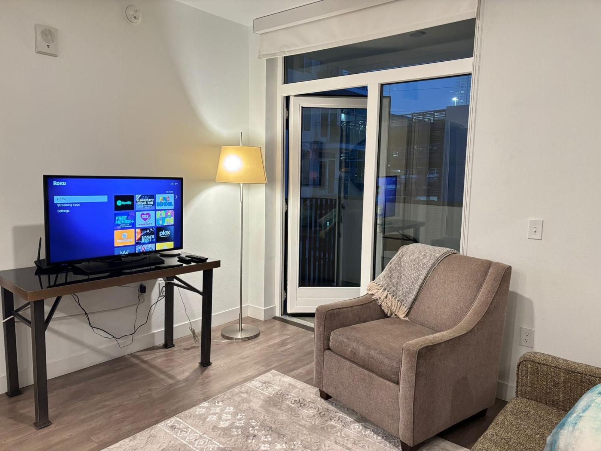 Stayspro - Gorgeous Hollywood Living Angeles Aparthotel *